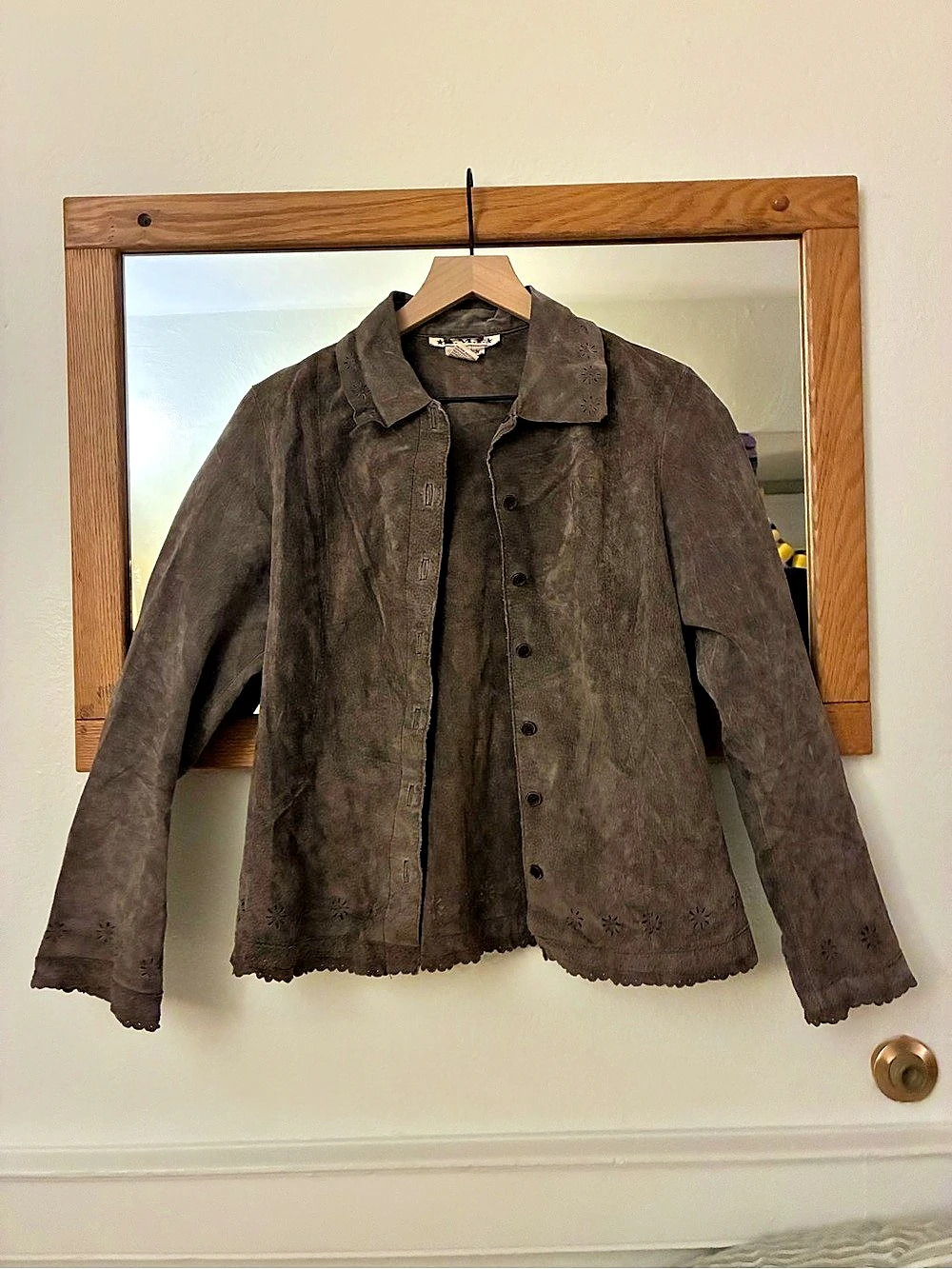100% Leather Suede Floral Cut Jacket